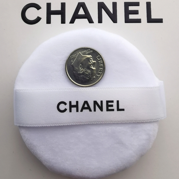 New Chanel Makeup Puff Chanel White Powder Puff New Without Tag - Picture 2 of 5
